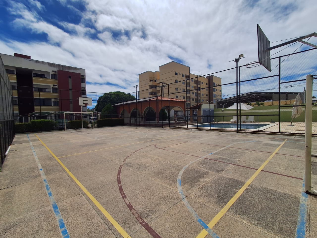 Condomínio Monteiro Lobato