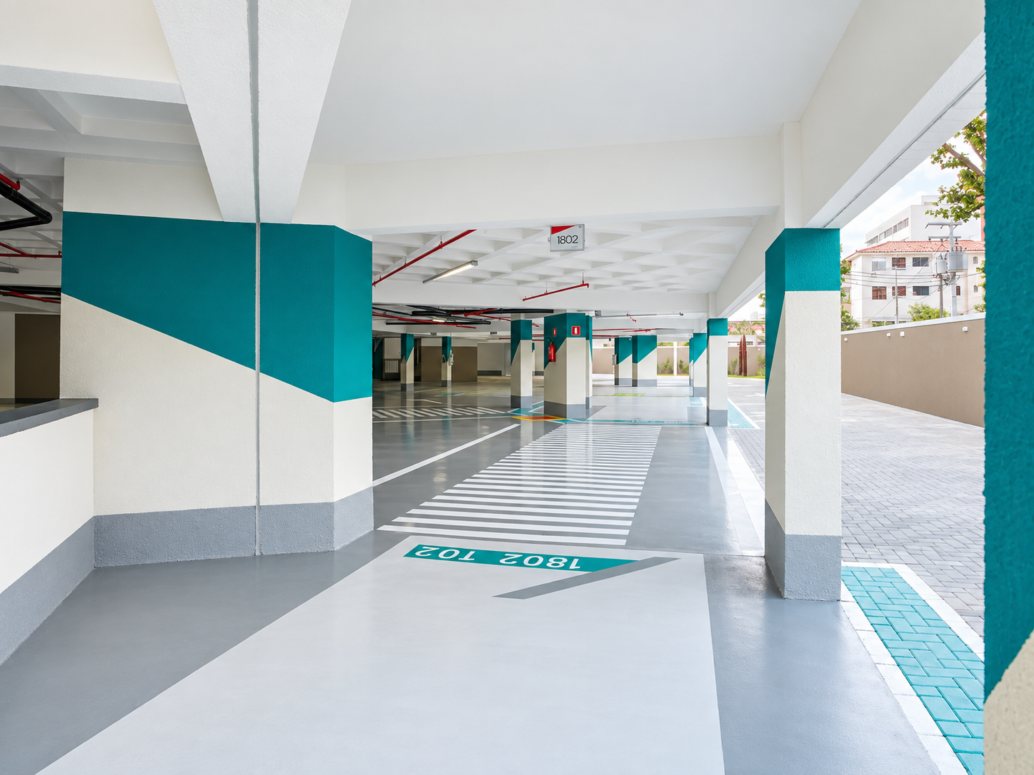 TANGO PLAZA