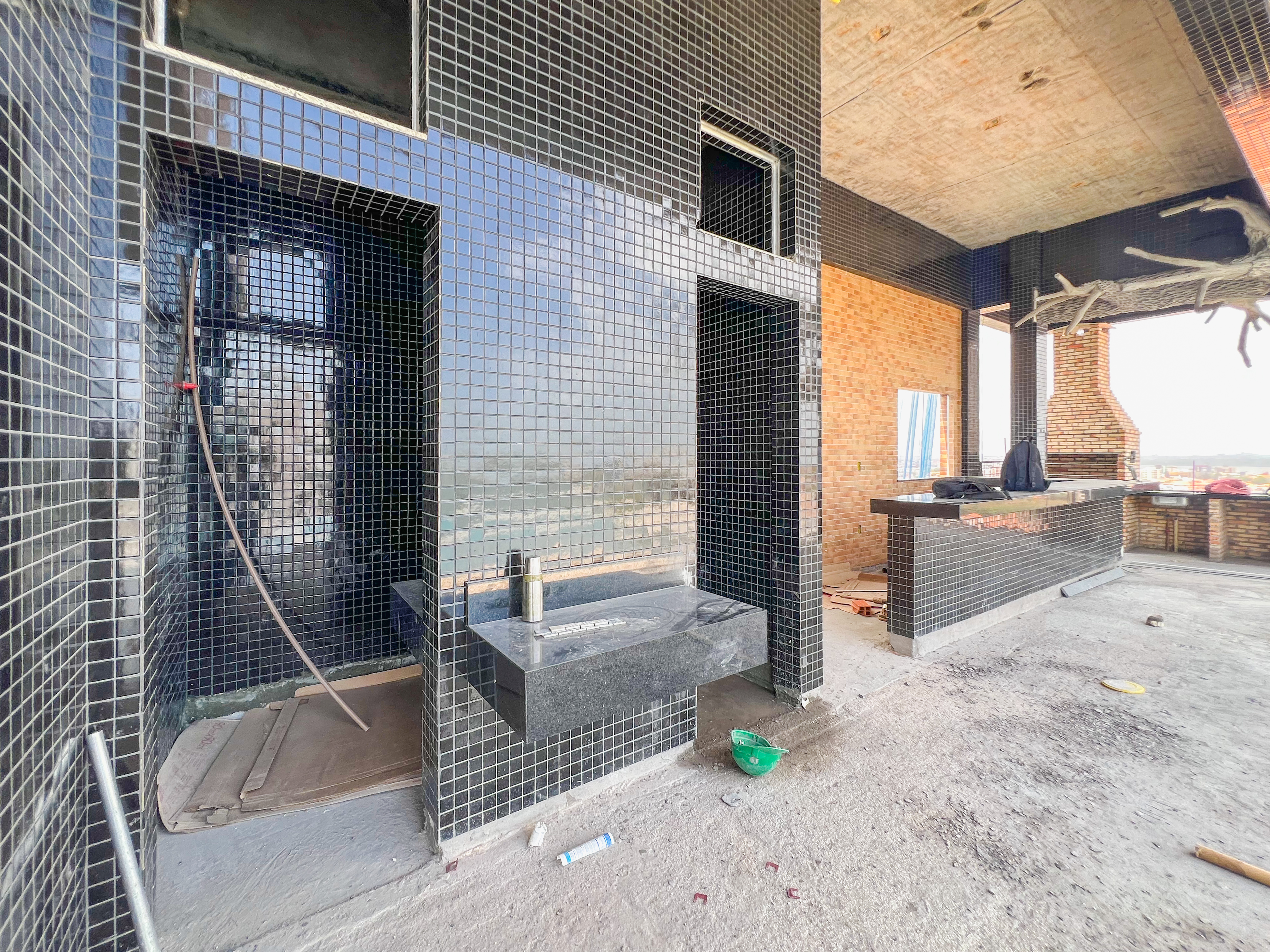 Raro Residence