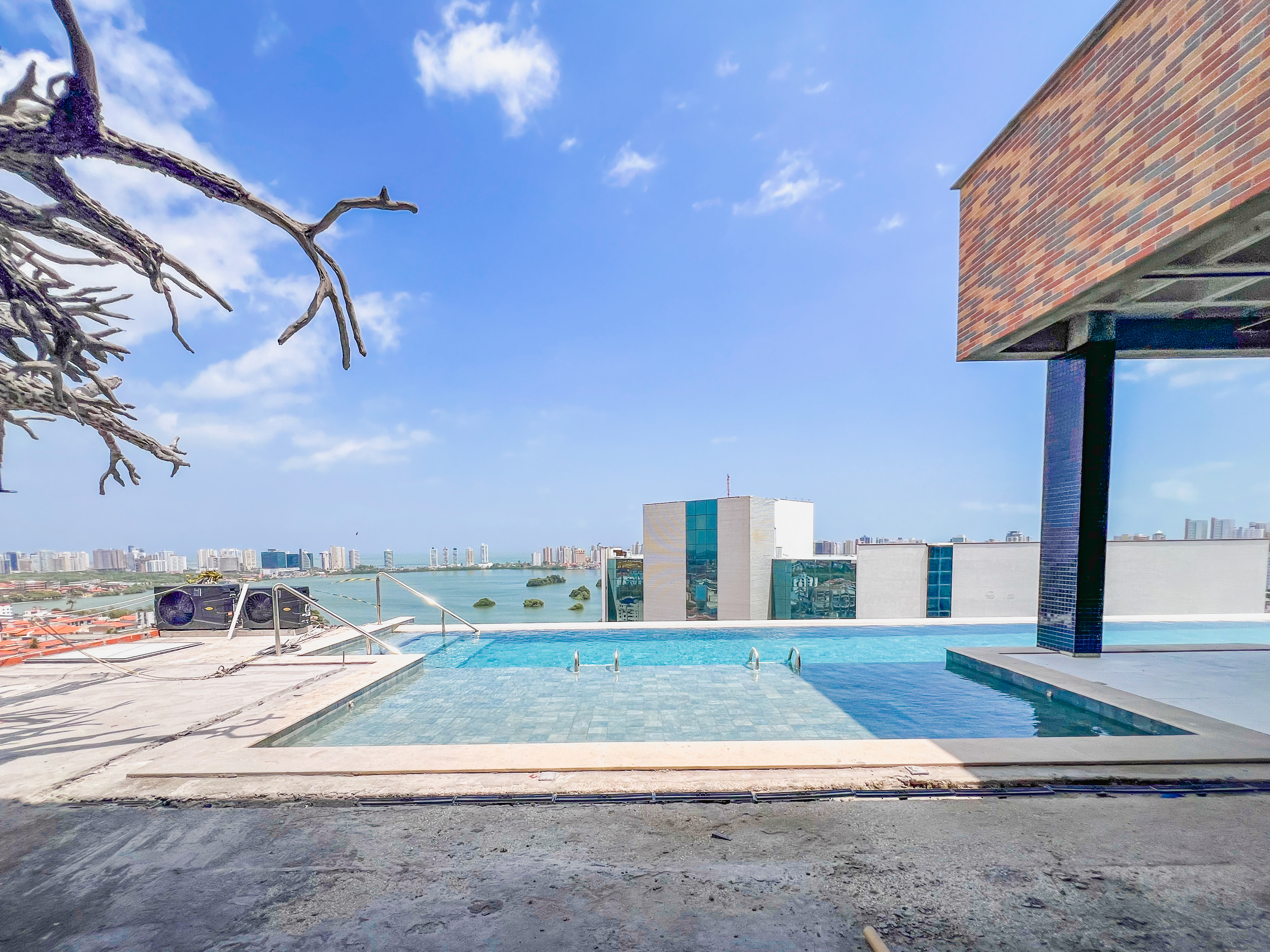 Raro Residence