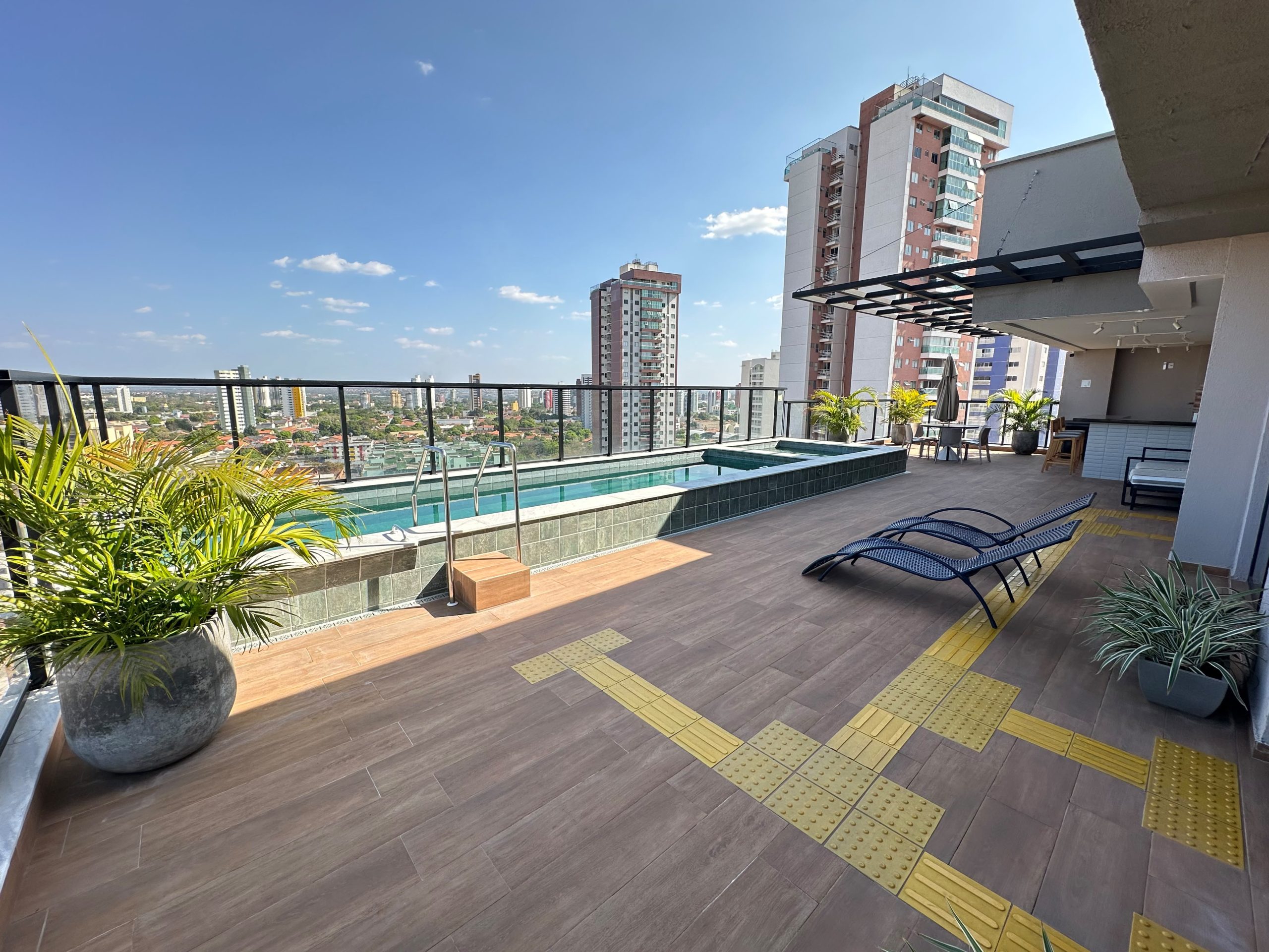 Apartamento no Condomínio East Side 3003 — Horto Florestal, Teresina