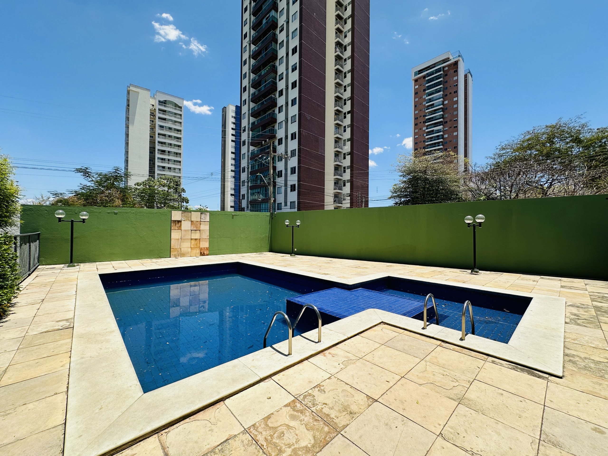 Apartamento no Condomínio Sete Cidades — Horto Florestal, Teresina
