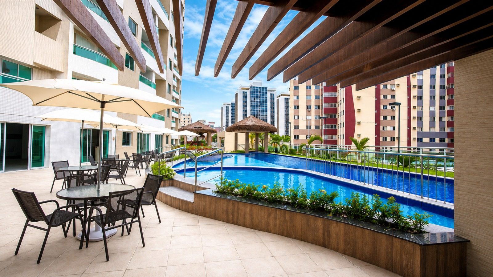 Apartamento no Condomínio Los Angeles — Cocó, Fortaleza