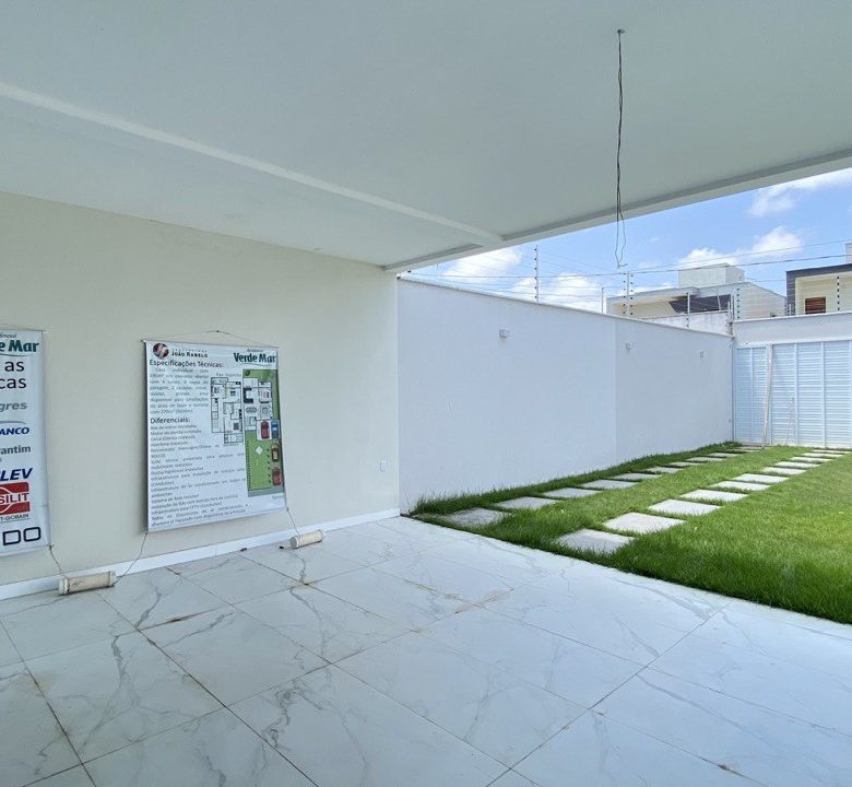 Casa duplex no Araçagy com 4 suítes