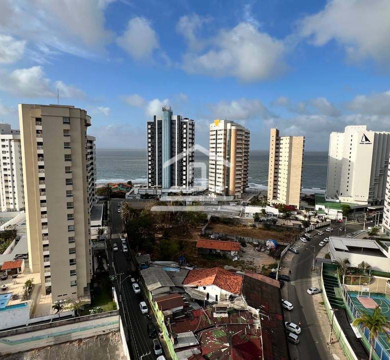 Apartamento a venda na Ponta do Farol com 3 quartos